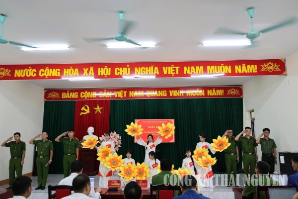Ngày hội toàn dân bảo vệ an ninh Tổ quốc tại xã Thượng Minh.
