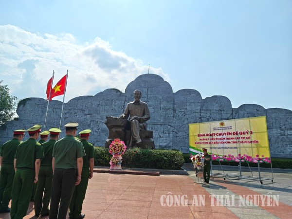 Công an xã Thượng Quan sinh hoạt chuyên đề quý 3