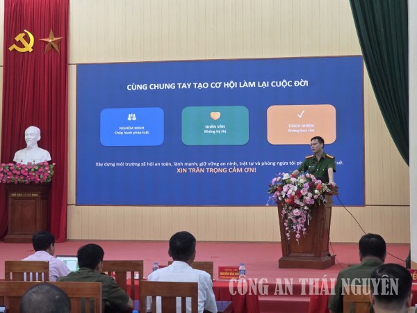 Công an xã Thành Công tuyên truyền pháp luật, chính sách tín dụng hỗ trợ tái hòa nhập cộng đồng