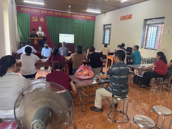 Công an xã Thượng Quan tuyên truyền pháp luật về trật tự, an toàn giao thông