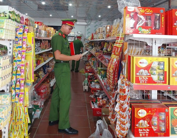 Tăng cường kiểm tra, bảo đảm vệ sinh an toàn thực phẩm dịp Tết trung thu