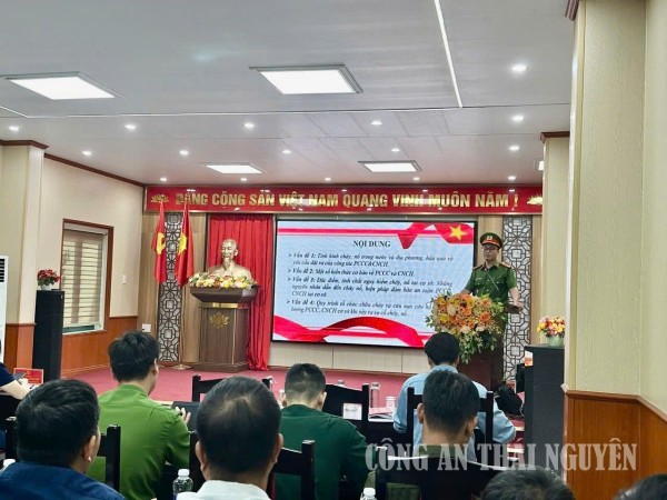 Công an xã Thanh Mai chủ động bảo đảm an toàn phòng cháy từ cơ sở