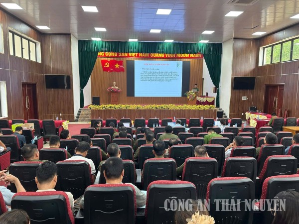 Công an xã Chợ Mới tổ chức hội nghị tuyên truyền công tác phòng, chống tội phạm ma túy