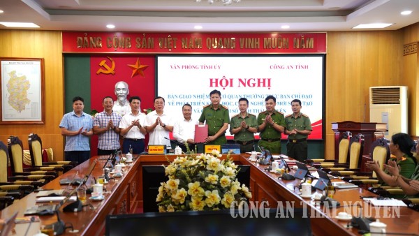 Công an tỉnh Thái Nguyên tiếp nhận nhiệm vụ Cơ quan Thường trực Ban Chỉ đạo về khoa học, công nghệ và chuyển đổi số