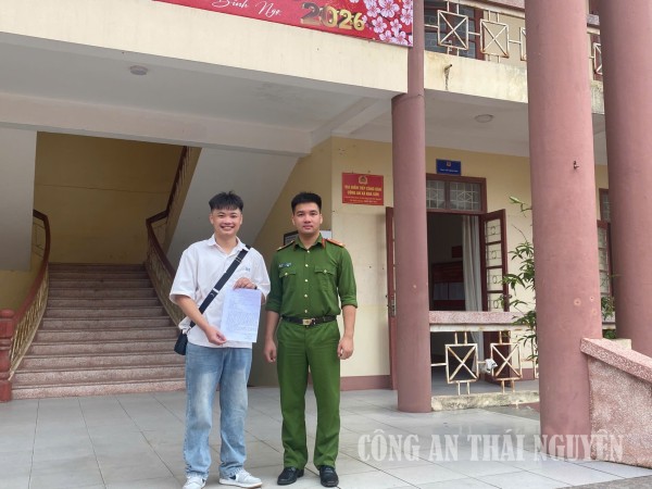 Công an xã Kha Sơn tuyên truyền, tuyển chọn công dân thực hiện nghĩa vụ Công an nhân dân