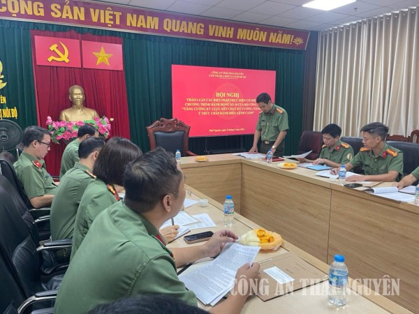 Tăng cường kỷ luật, siết chặt kỷ cương, nâng cao ý thức chấp hành Điều lệnh Công an nhân dân