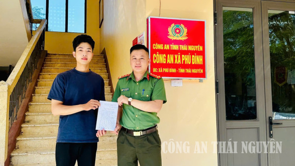 Tuổi trẻ xã Phú Đình sẵn sàng lên đường thực hiện nghĩa vụ Công an nhân dân