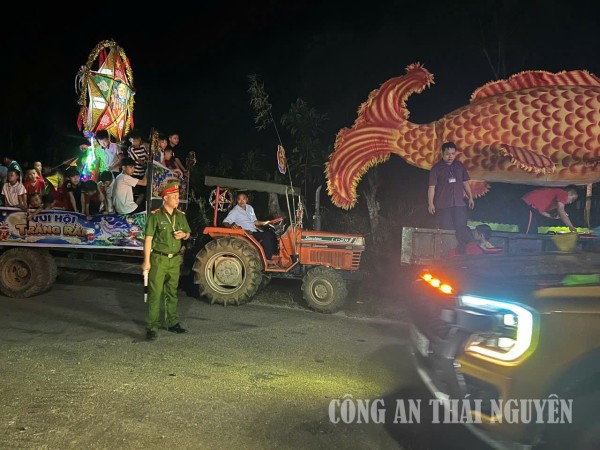 Công an xã Thượng Quan bảo đảm an ninh, trật tự các hoạt động văn hoá diễn ra trên địa bàn