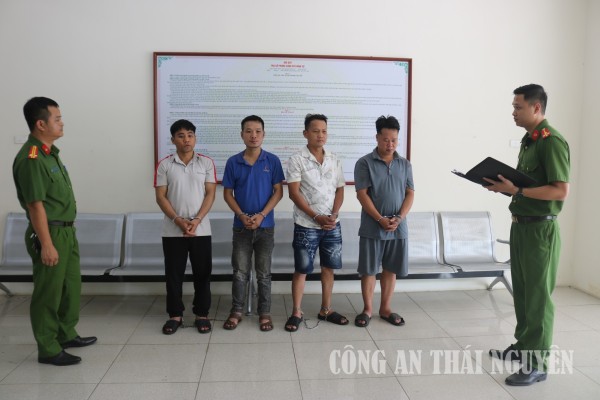 Bắt nhóm đối tượng cướp tài sản, bắt, giữ người trái pháp luật