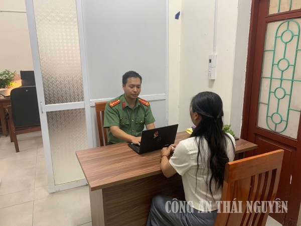 Xử phạt 4 triệu đồng đối với hành vi không khai báo tạm trú cho người nước ngoài