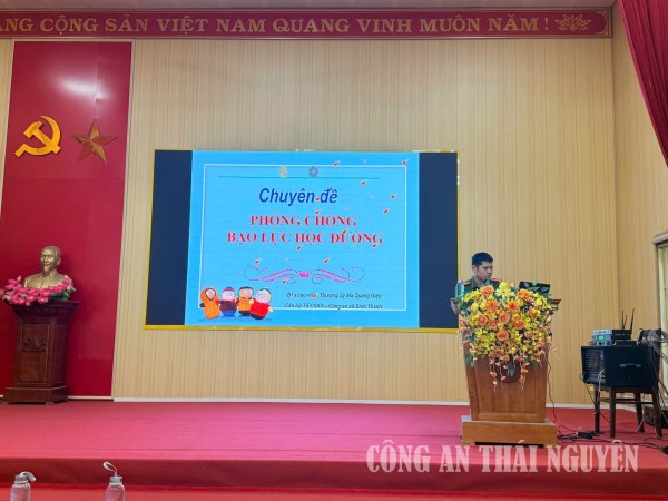 Công an xã Bình Thành tuyên truyền phòng, chống bạo lực học đường