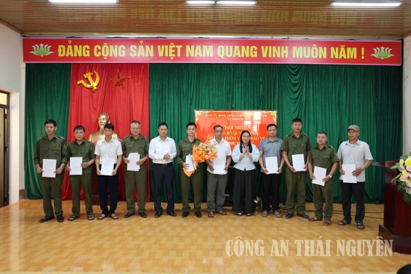 Xã Trần Phú công bố quyết định thành lập tổ bảo vệ an ninh trật tự ở cơ sở
