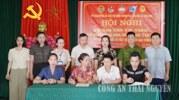 Ra mắt mô hình “khu dân cư tự chủ, tự quản, tự giám sát" ở xã Văn Hán