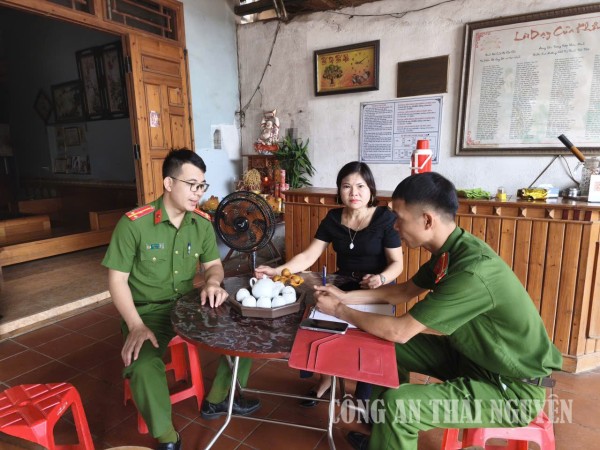 Công an xã Bằng Vân tăng cường kiểm tra, phòng ngừa vi phạm pháp luật về cư trú