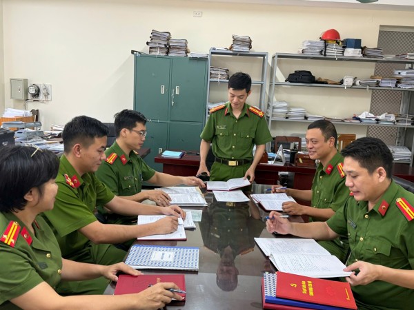 Kiểm tra việc thực hiện chuẩn mực đạo đức cách mạng