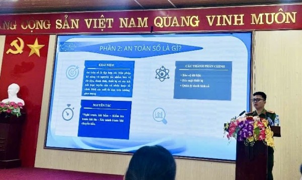 Phát huy vai trò của tổ công nghệ số cộng đồng trong chuyển đổi số ở cơ sở