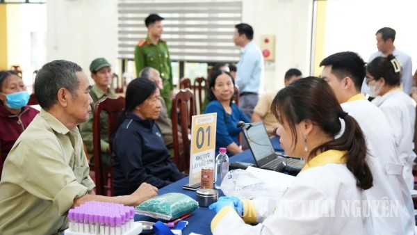 Công an xã Bình Yên triển khai thu nhận mẫu ADN thân nhân liệt sĩ chưa xác định được danh tính