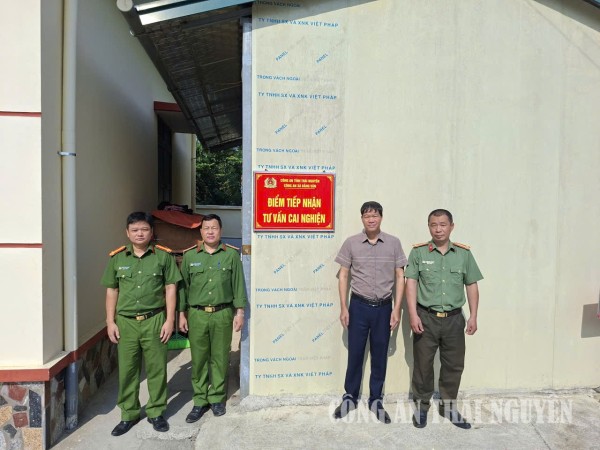 Công an xã Bằng Vân ra mắt điểm tư vấn cai nghiện ma túy tại cộng đồng
