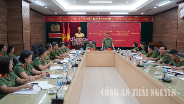 Kiểm tra kết quả phong trào thi đua “Vì an ninh Tổ quốc” tại Công an tỉnh Thái Nguyên