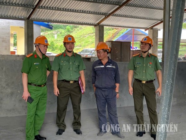Cảnh báo nguy cơ vi phạm pháp luật trong lĩnh vực bất động sản