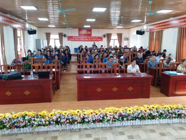 Tuyên truyền, hướng dẫn nhân dân đăng ký định danh điện tử, chữ ký số công cộng