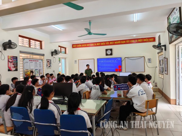 Thông tin về thủ đoạn xâm hại trẻ em trên không gian mạng