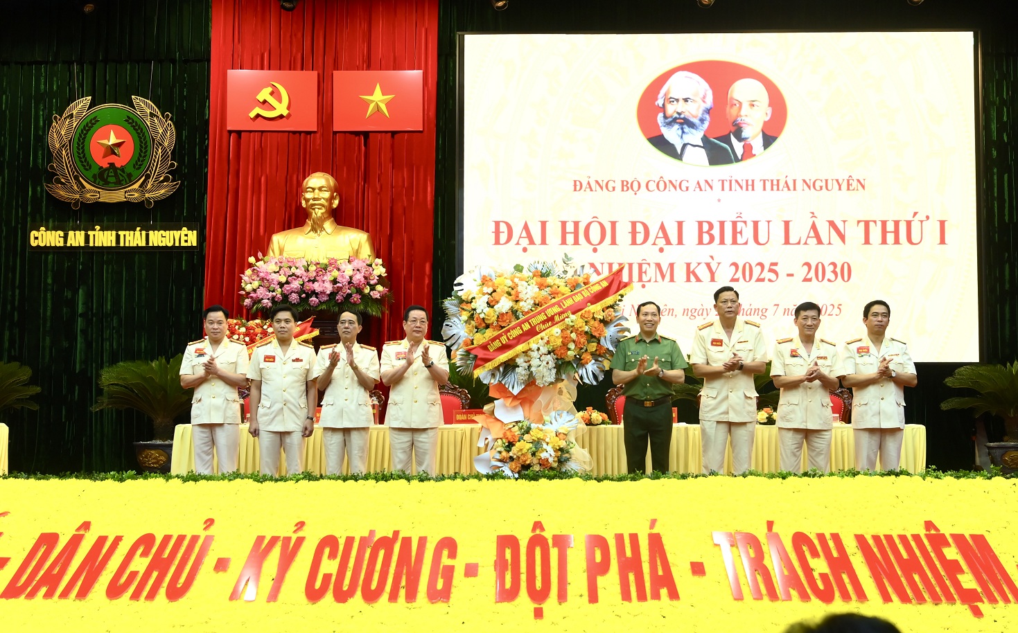 Đảng bộ Công an tỉnh Thái Nguyên tổ chức thành công Đại hội Đại biểu nhiệm kỳ 2025 - 2030