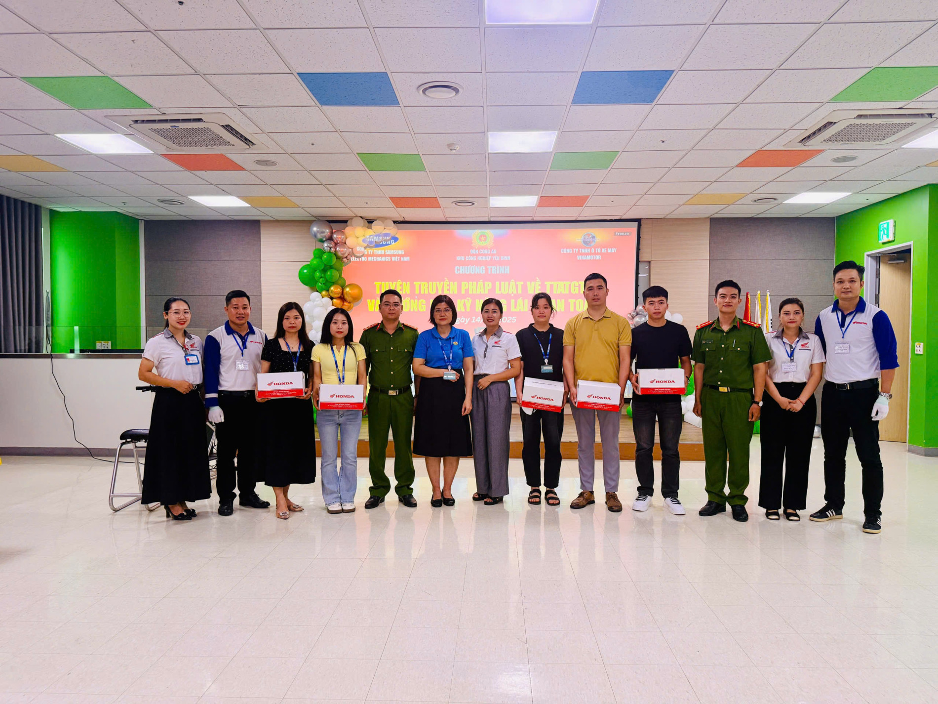 Các đơn vị tham dự chương trình