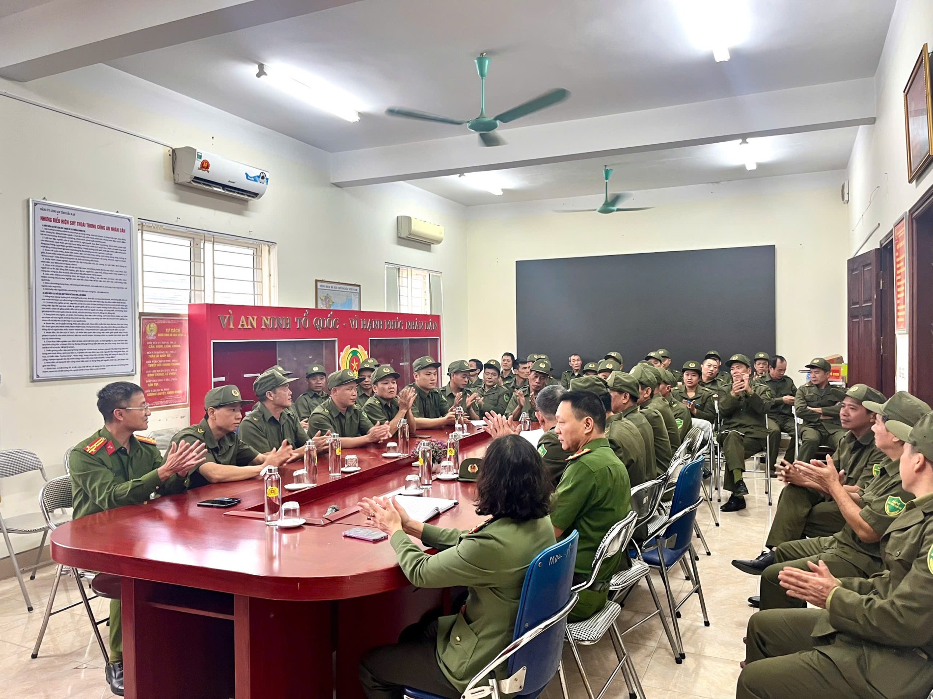 Lực lượng ANCS tham gia thảo luận