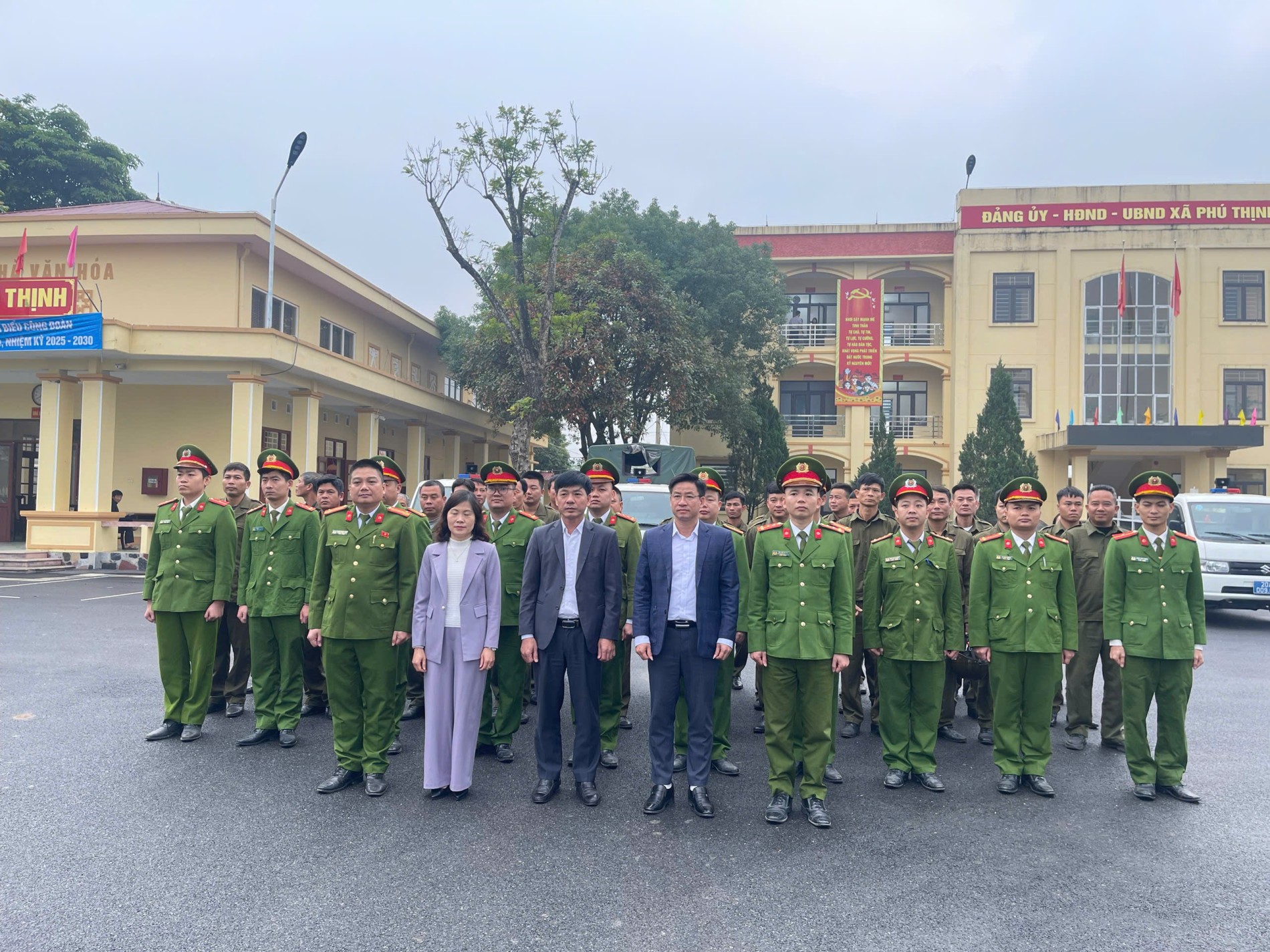 XÃ PHÚ THỊNH