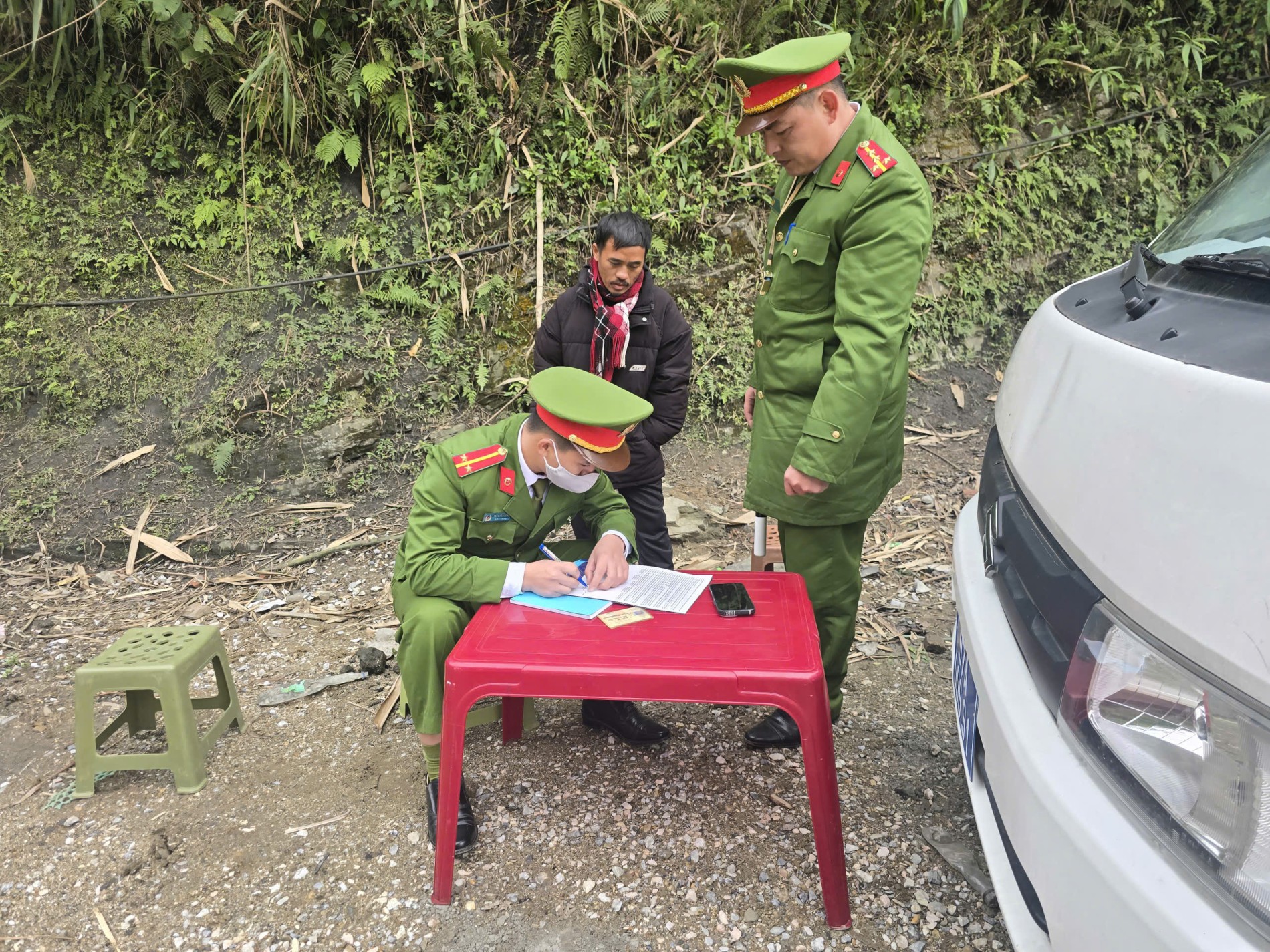 12 01 CAO MINH tăng cường XLVP TTATGT (4)