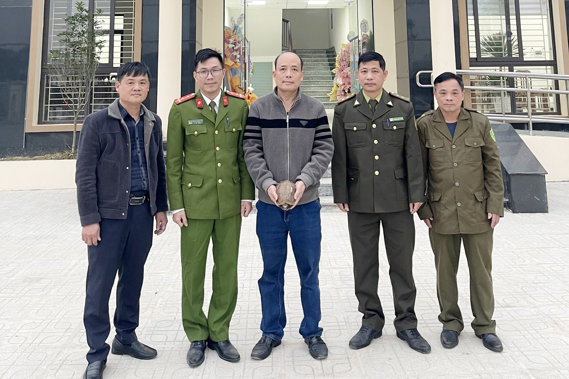17 01 DAI PHUC (2)
