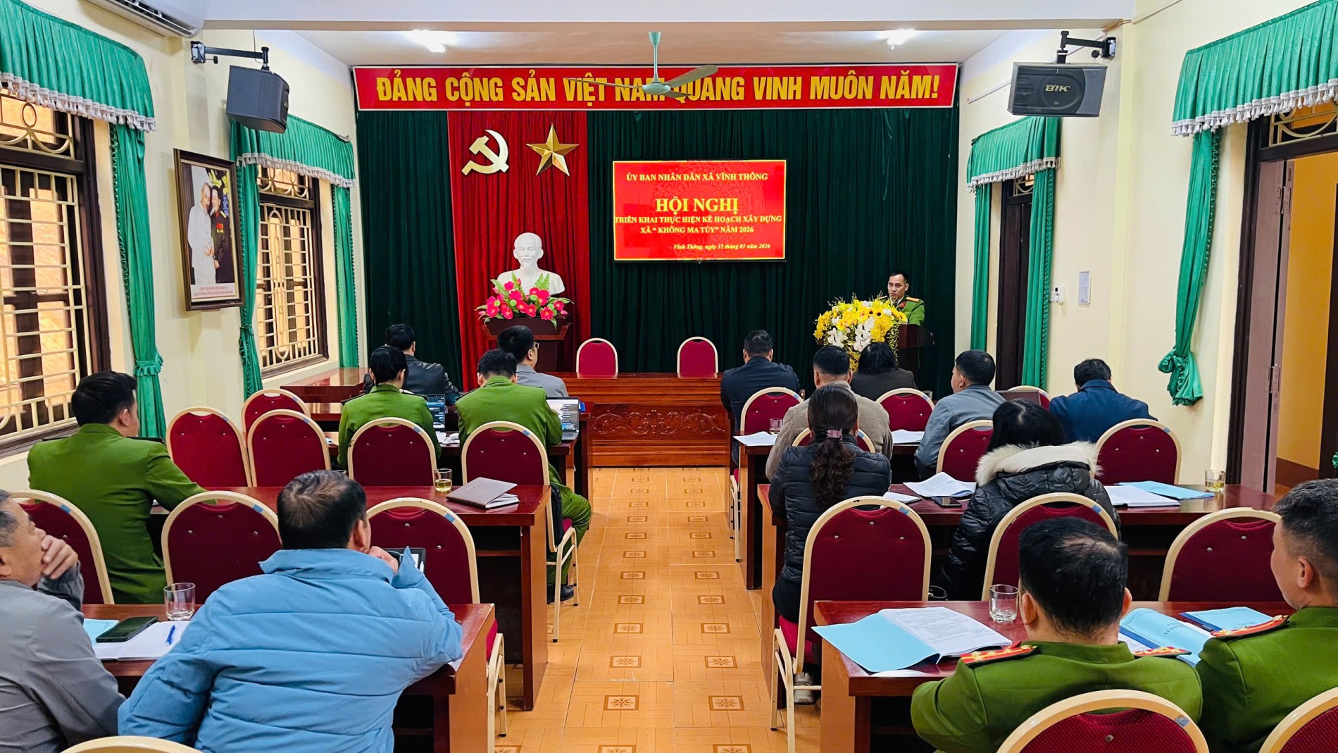Anh 5