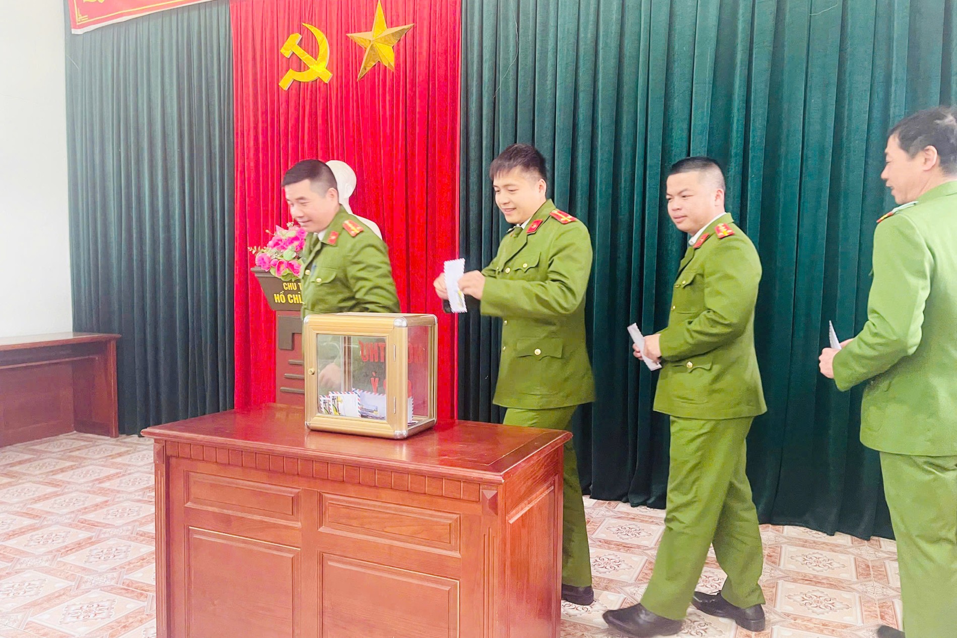 CA XA PHONG QUANG phat dong Xuan tinh nguyen (3)