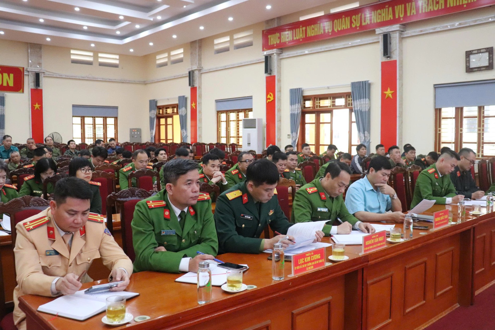 Ảnh 4 Các lực lượng tham dự hội nghị