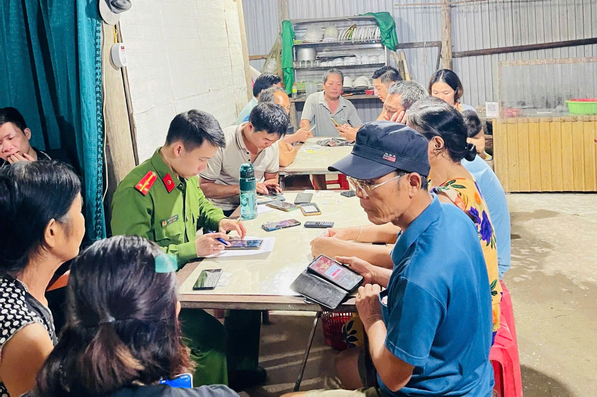 Làm định danh 2