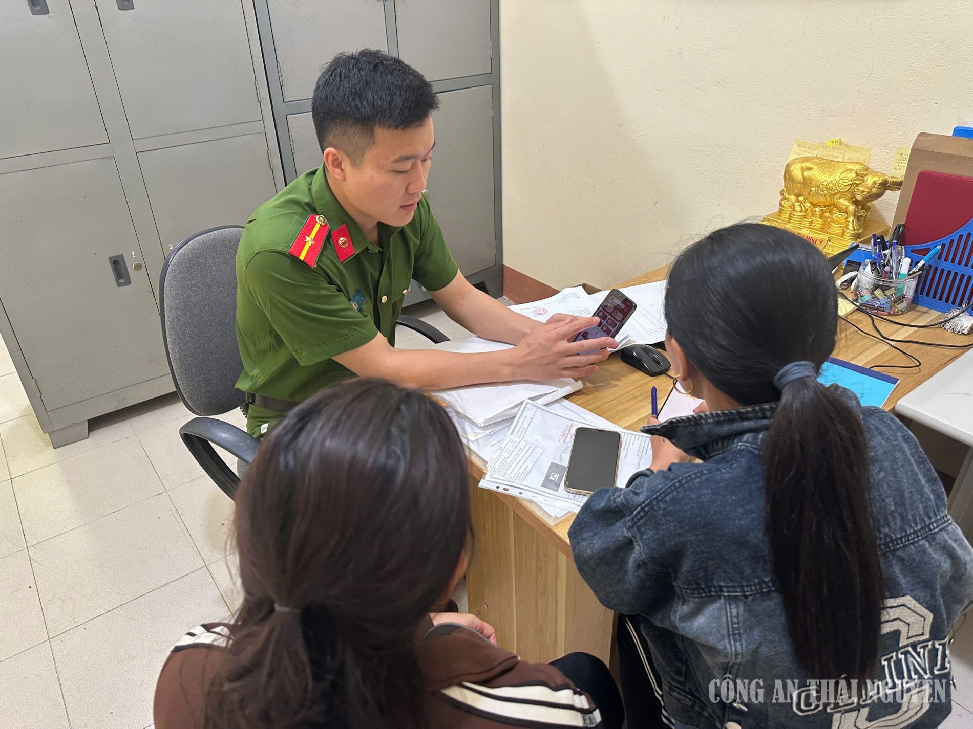 gen h Ảnh 1 Văn Lang