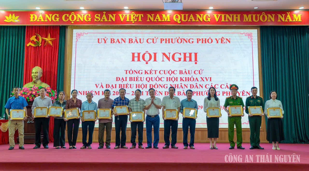 Phổ yên khen thưởng