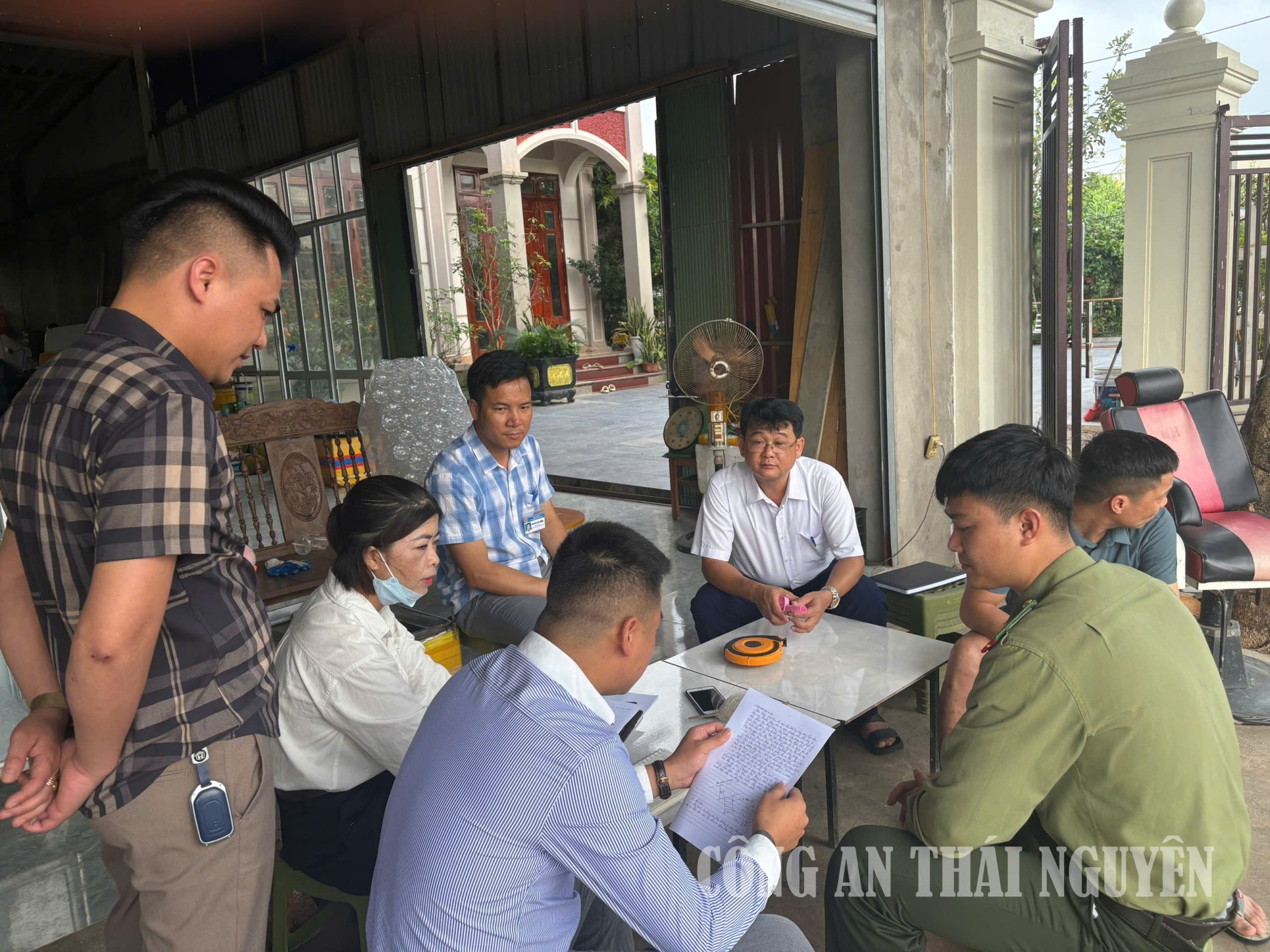 Tăng cường xử lý các trường hợp san lấp đất và công trình trái phép.