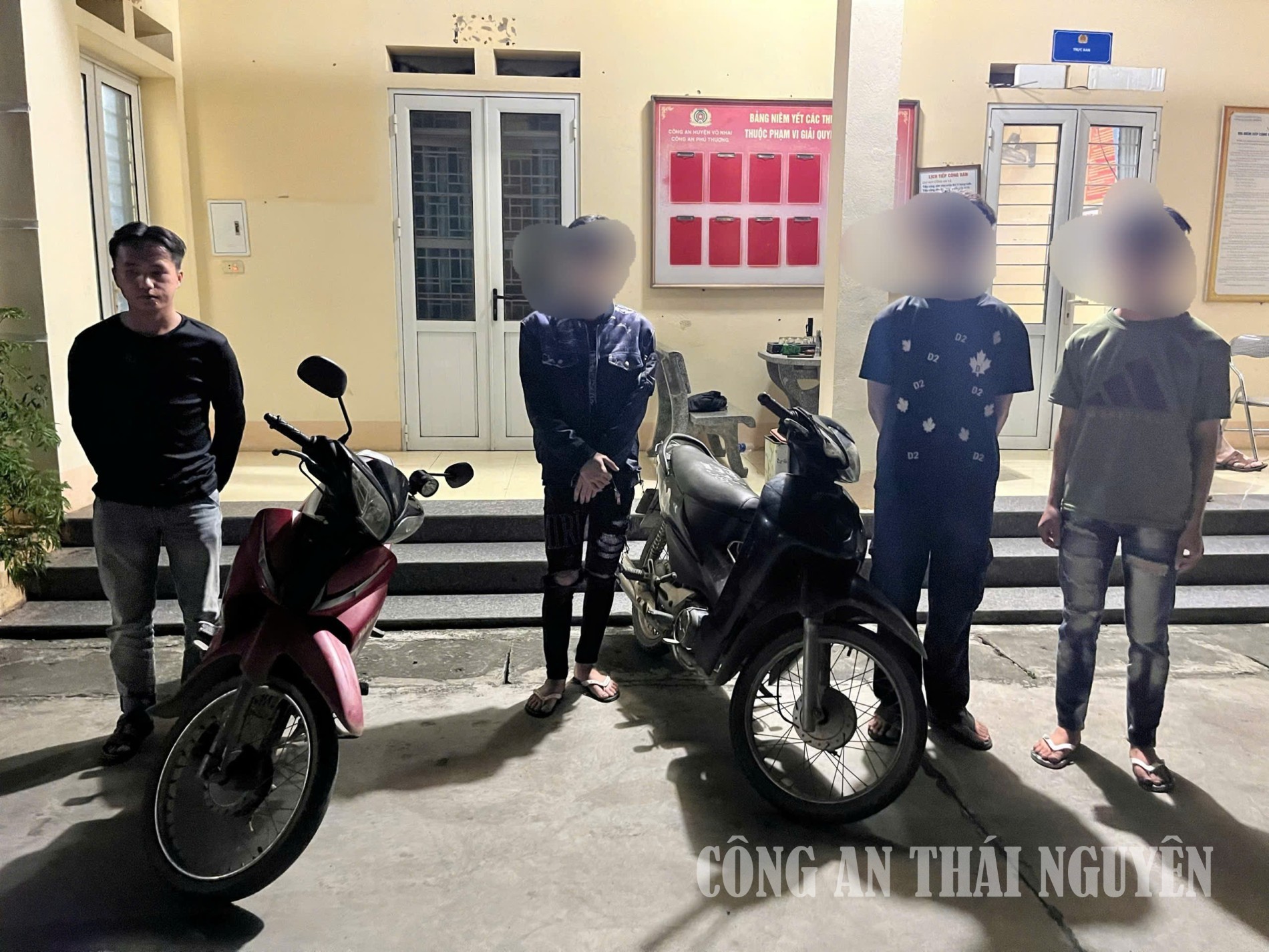 Công an xã Võ Nhai phòng ngừa, đấu tranh với “tội phạm đường phố”
