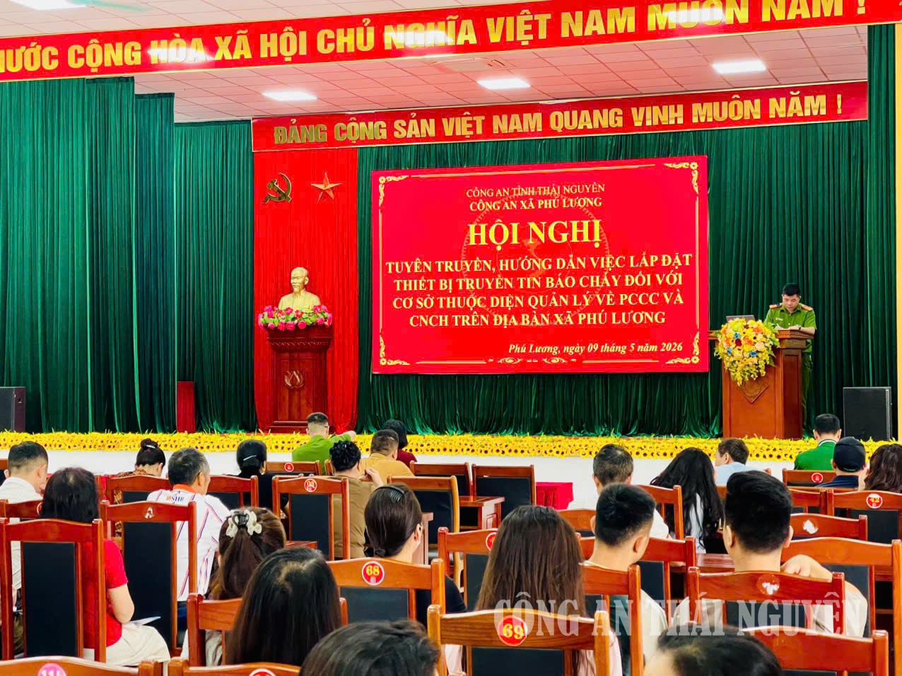 Hội nghị tuyên truyền, hướng dẫn việc lắp đặt thiết bị truyền tin báo cháy