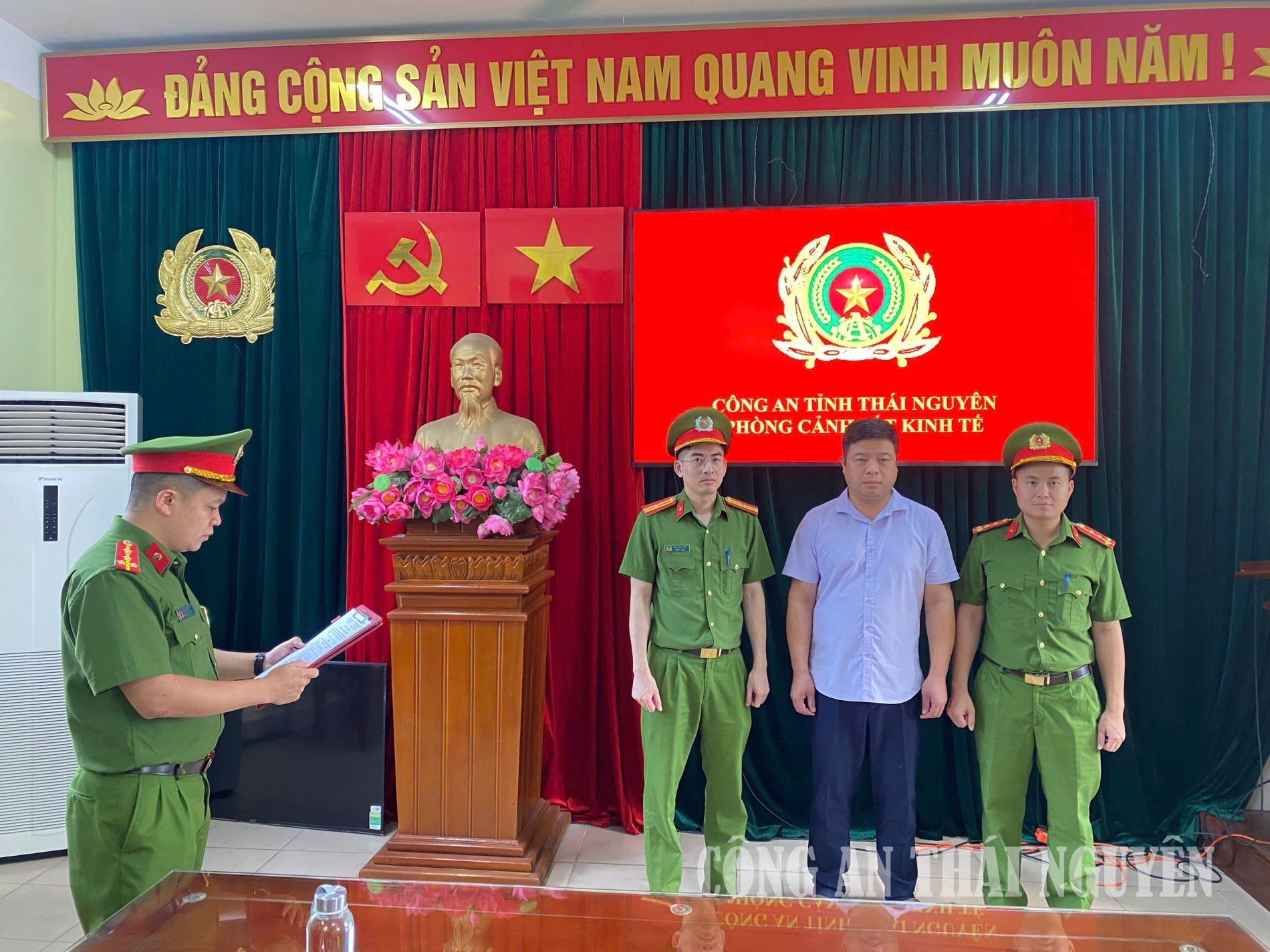 Cơ quan Công an công bố các Quyết định
