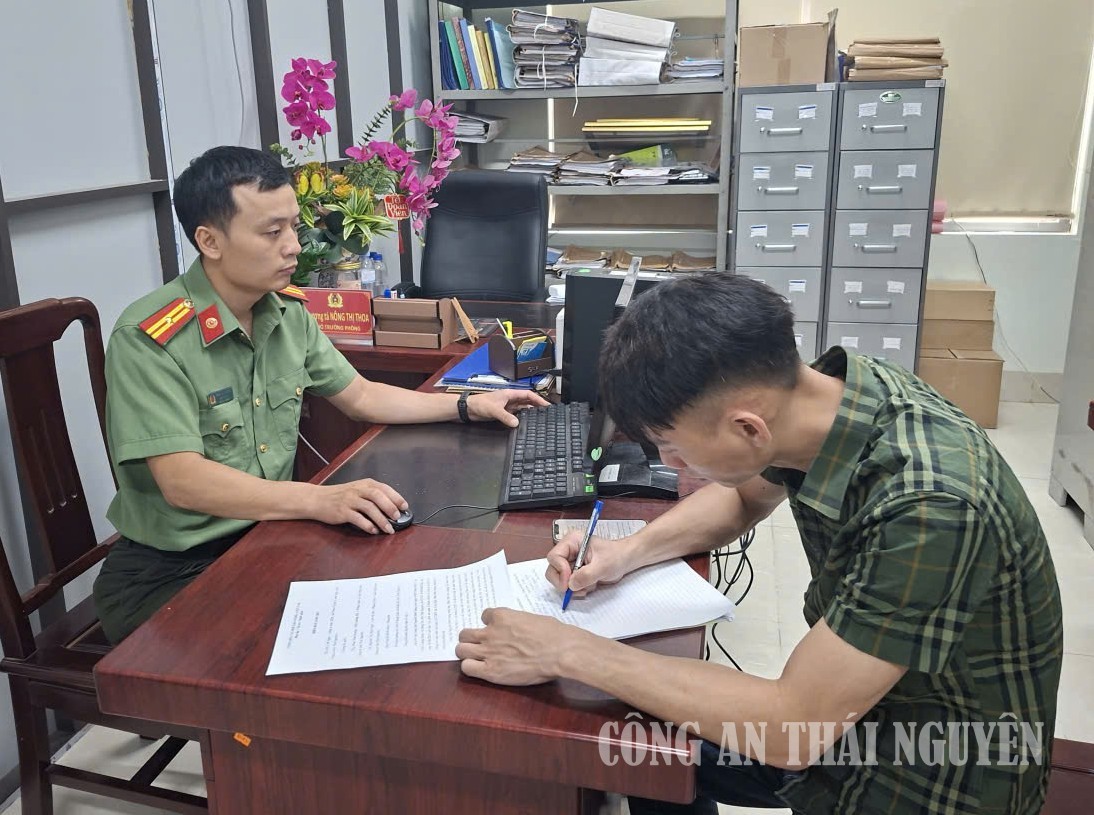 Xử lý vi phạm hành chính đối với công dân lao động bất hợp pháp tại Campuchia và nhập cảnh trái phép về Việt Nam