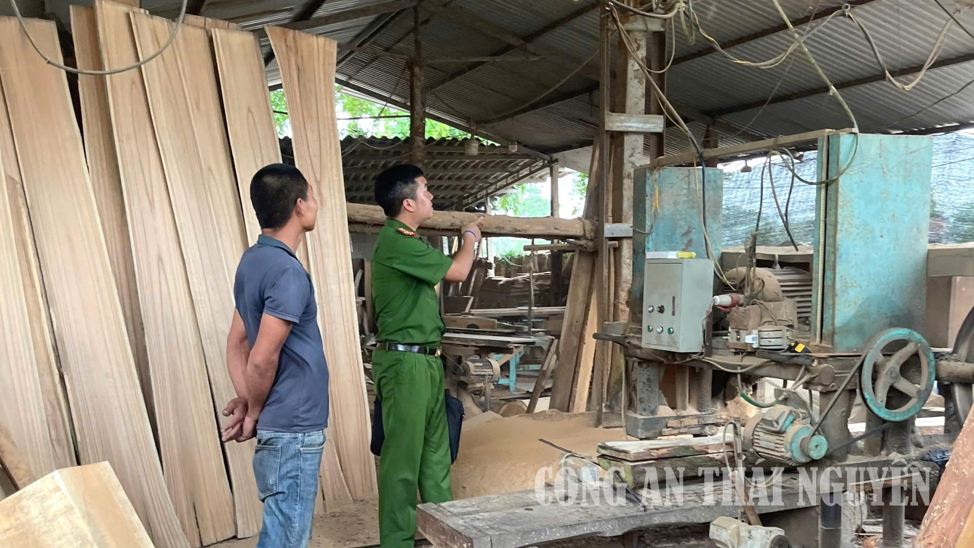 Công an xã Tân Khánh tăng cường kiểm tra, hướng dẫn công tác phòng cháy, chữa cháy tại cơ sở