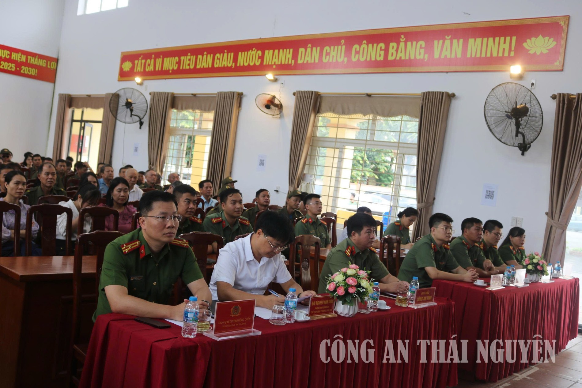 Toàn cảnh ngày hội.
