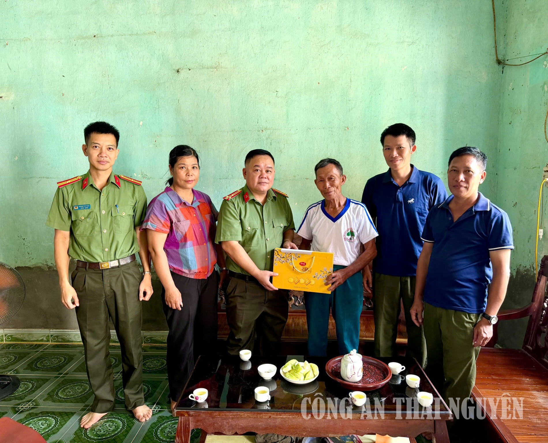 27 07 2026 CAX PHU THONG TANG QUA 27 07 2