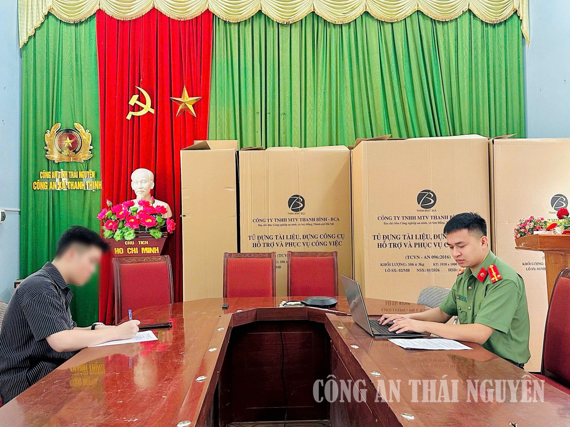 ảnh Thanh thịnh nhập cảnh tp