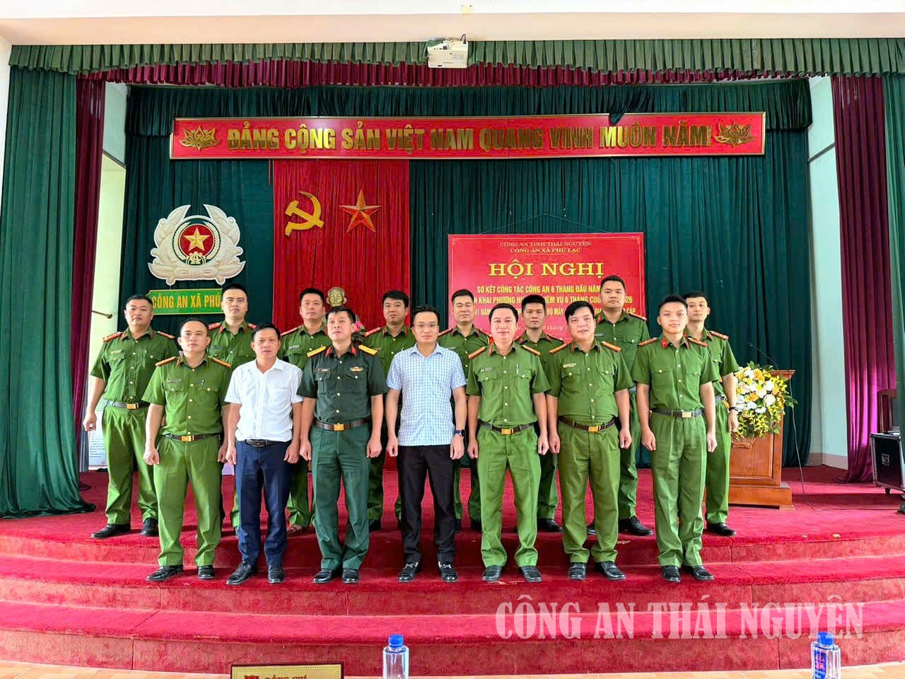 Công an xã Phú Lạc sơ kết công tác 6 tháng đầu năm 2026