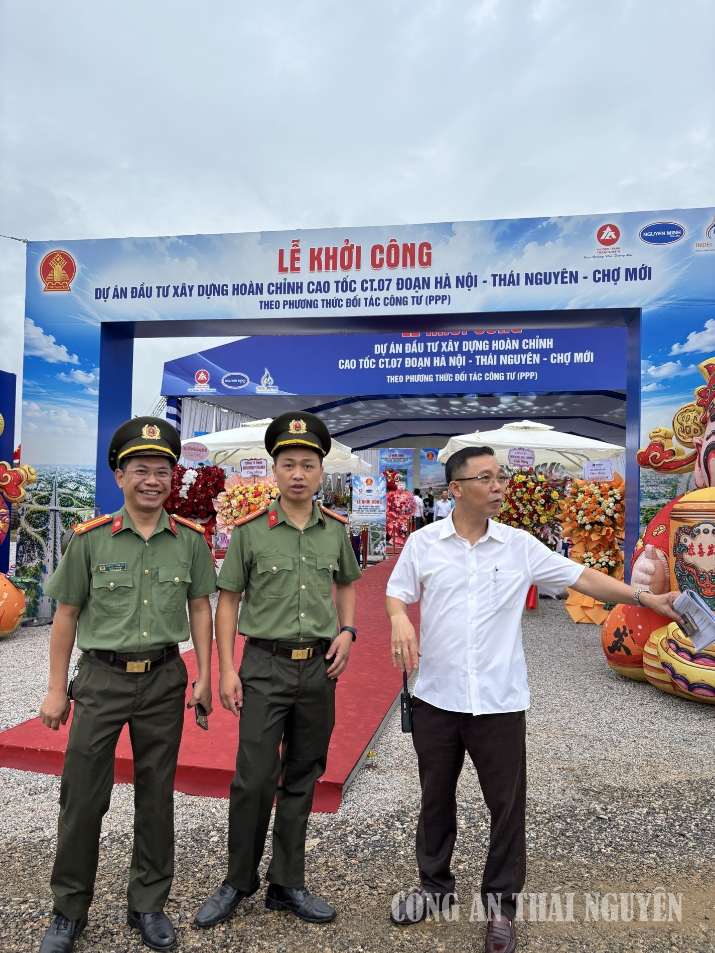 Bảo đảm an ninh, an toàn lễ khởi công các dự án.