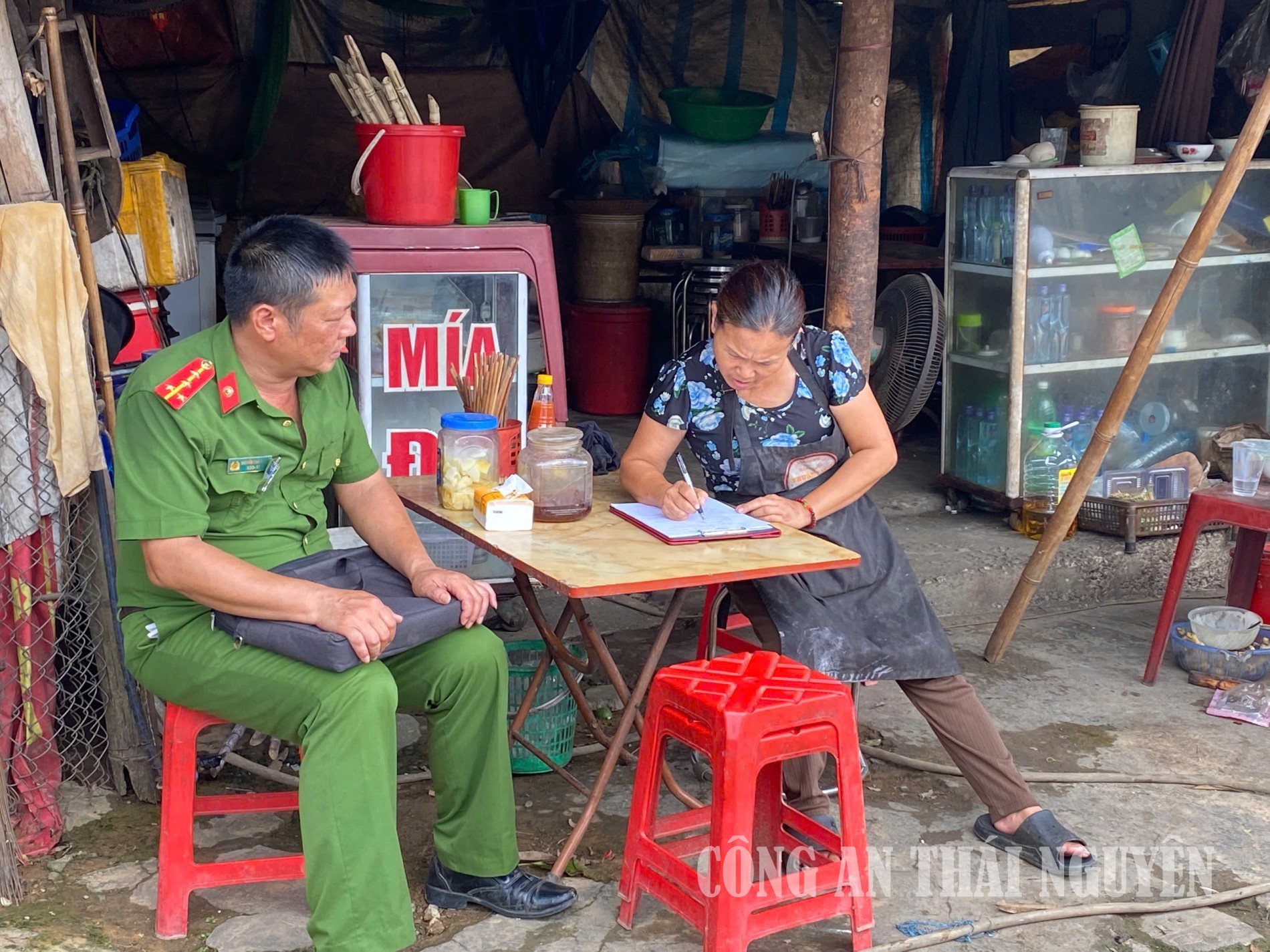 PHỦ THÔNG LẬP LẠI TRẬT TỰ ĐÔ THỊ (1)
